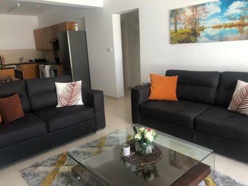 Apartamento Pafilia Garden Home
