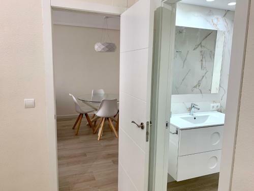 Apartamento Coliseo Albir Beach