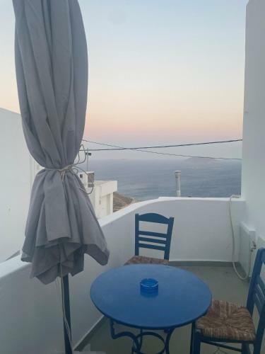 Anafi Tholos House