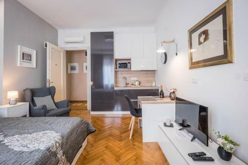 Apartamentos Caelestis Luxury Studio