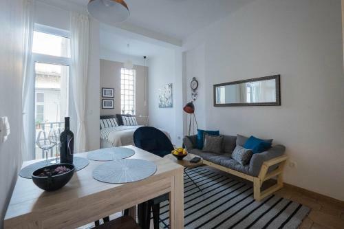 Apartamentos Caelestis Luxury Studio