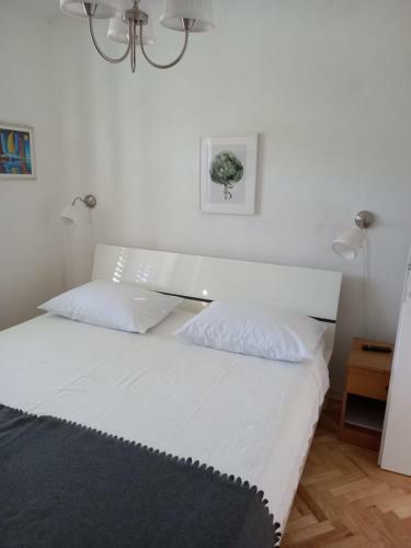Apartment House Zdrelac - Meri