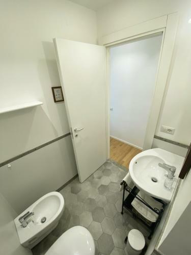 Alloggio Ad Uso Turistico - The Apartment N.2