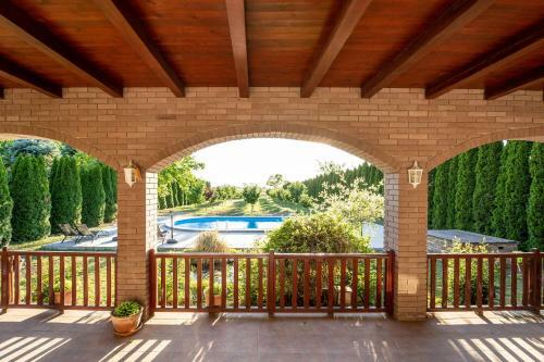 Pool House ?enej Villa Viko