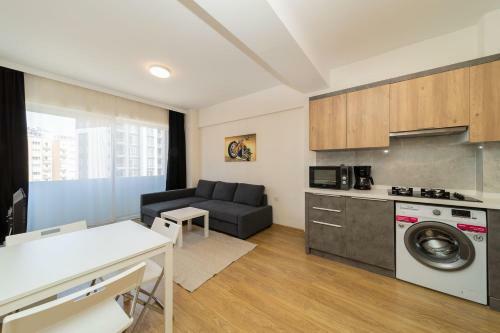 Apartamento Nifty Flat W Shared Pool In Kepez