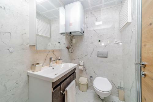 Apartamento Superb Flat W Shared Pool In Kepez