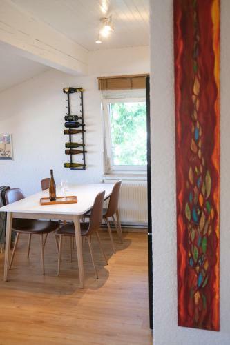 The Modern & Comfortable Apartment