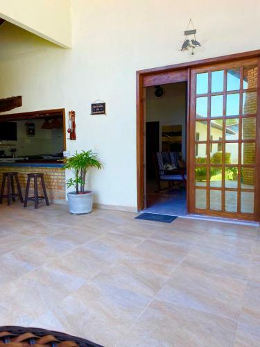 Villa Casa Bavaria Em Praia Do Morro Branco Na Marina