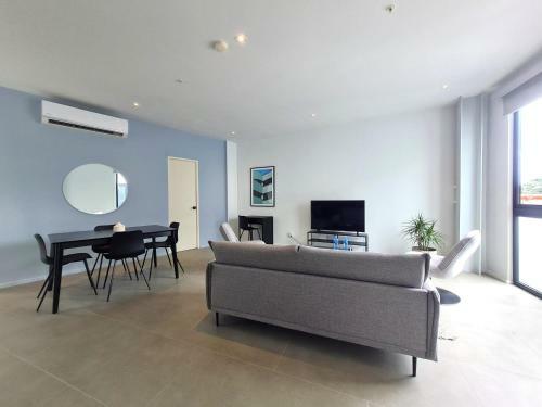 Apartamento Bright 1br With Private Pool In Casco Antiguo