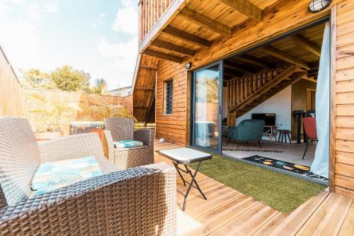 Charmant Chalet Avec Jacuzzi