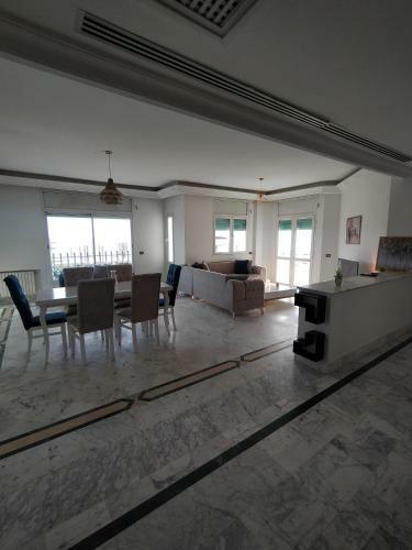 S3 Lake View Apartment Lac2