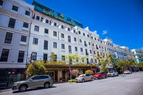 Ruby Queen Hotel
