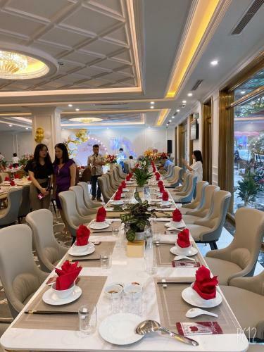 Ruby Queen Hotel
