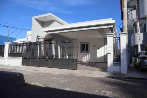 Arroyo Mar Villa