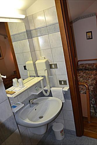 Hotel Albergo Due Monti