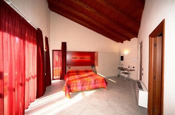 Aparthotel Alba Village Hotel
