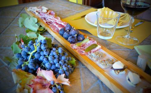 Agroturismo Cascina La Maddalena Bed & Wine