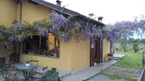 Agroturismo Cascina La Maddalena Bed & Wine