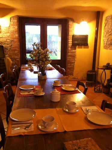 Agroturismo Cascina La Maddalena Bed & Wine
