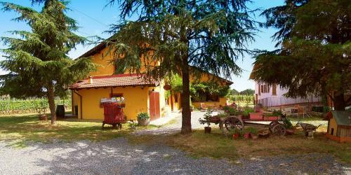 Agroturismo Cascina La Maddalena Bed & Wine