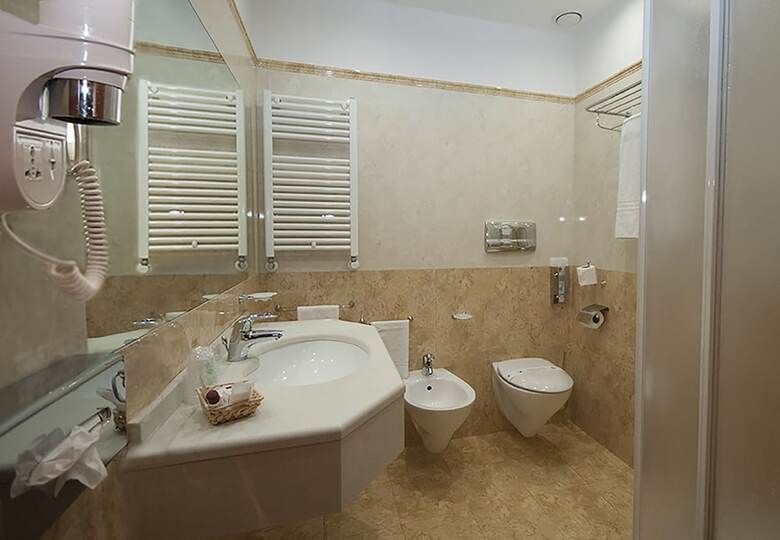 Hotel Brindor
