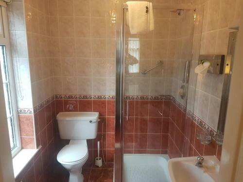Hostal Clooneen House