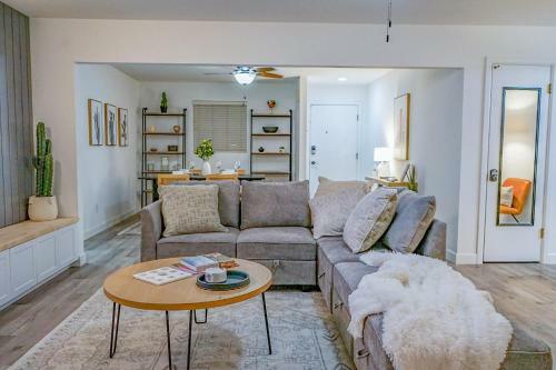 The Comfort And Games Nest - 5 Mins From Old Town