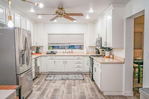 The Comfort And Games Nest - 5 Mins From Old Town