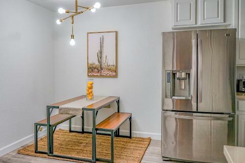 The Comfort And Games Nest - 5 Mins From Old Town