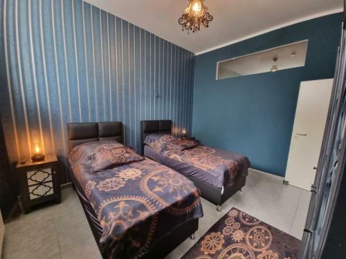Apartamento Retroversum Themen-ferienwohnung