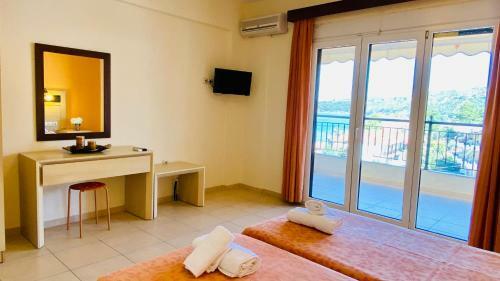 Apartamento Florinis House