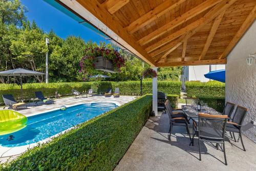 Apartamento Green Paradise With Swimming Pool