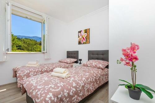 Apartamento Green Paradise With Swimming Pool
