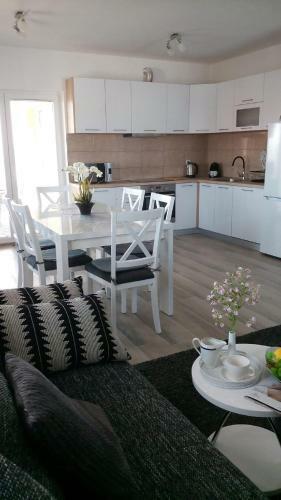 Apartment Villa Bijele Stijene