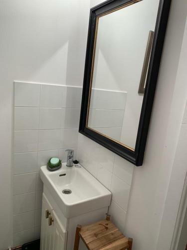 The Most Central Apartment Possible