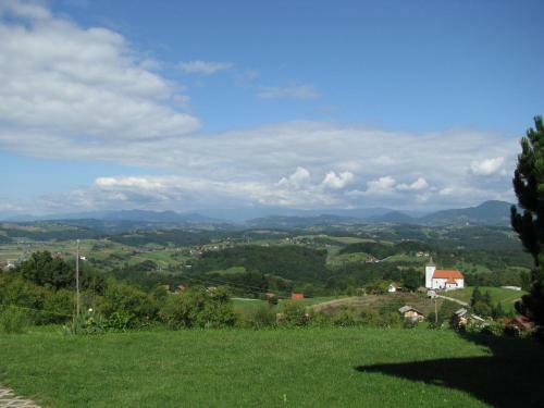 Pod?etrtek Apartma Panorama