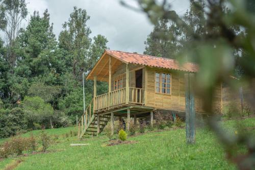 Caba�asmiradordelembalse