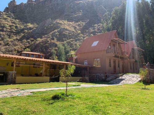 Posada La Casa De Tierra