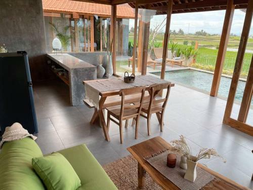 New Designer 2 Bedroom Villa Spectacular Views