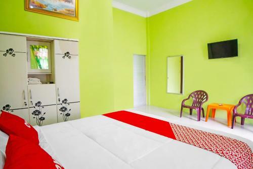 Hotel Oyo 91435 Berliany Home 2