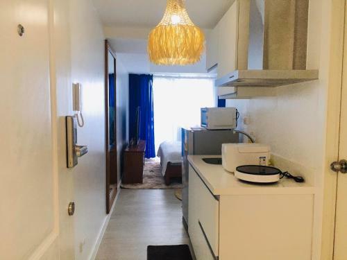 Hotel The Resort Residences At Azure North (r'place Studio Unit)