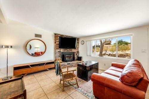Cozy Valley House