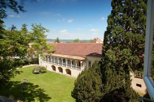 Villa Exklusiver, Privater Schlosstrakt Im Schloss Horn