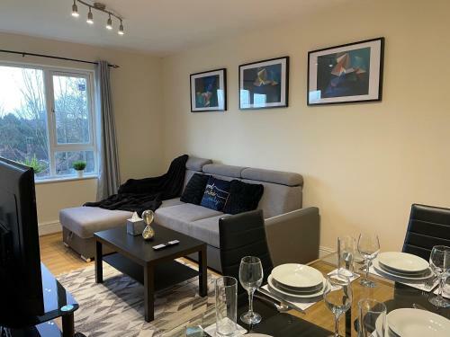 Longbridge Contractor Apartment