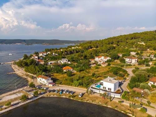 Beautiful Villa Tala