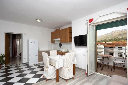 Apartments Knezovic