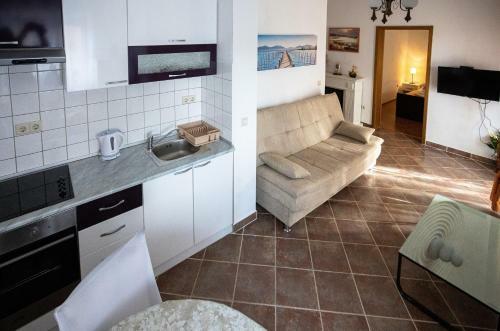 Apartments Knezovic
