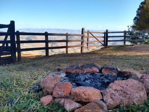 P�r Do Sol Mais Lindo Da Serra Da Mantiqueira
