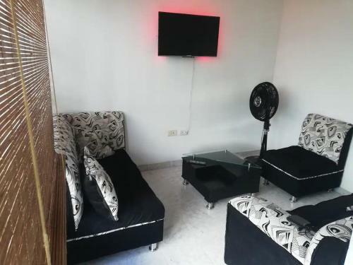 Espectacular Apartamento En El Centro Con Parqueadero