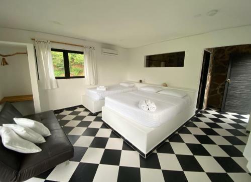Akela Gaira Hotel